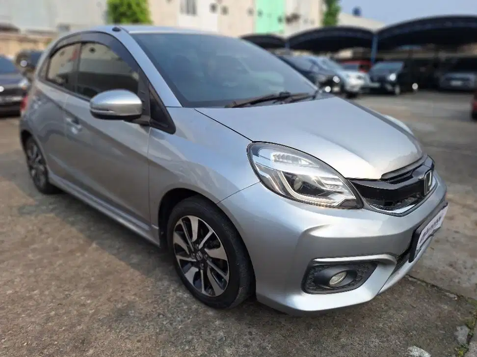 DP RENDAH - Honda Brio 1.2 RS Bensin-AT 2018 SAGO