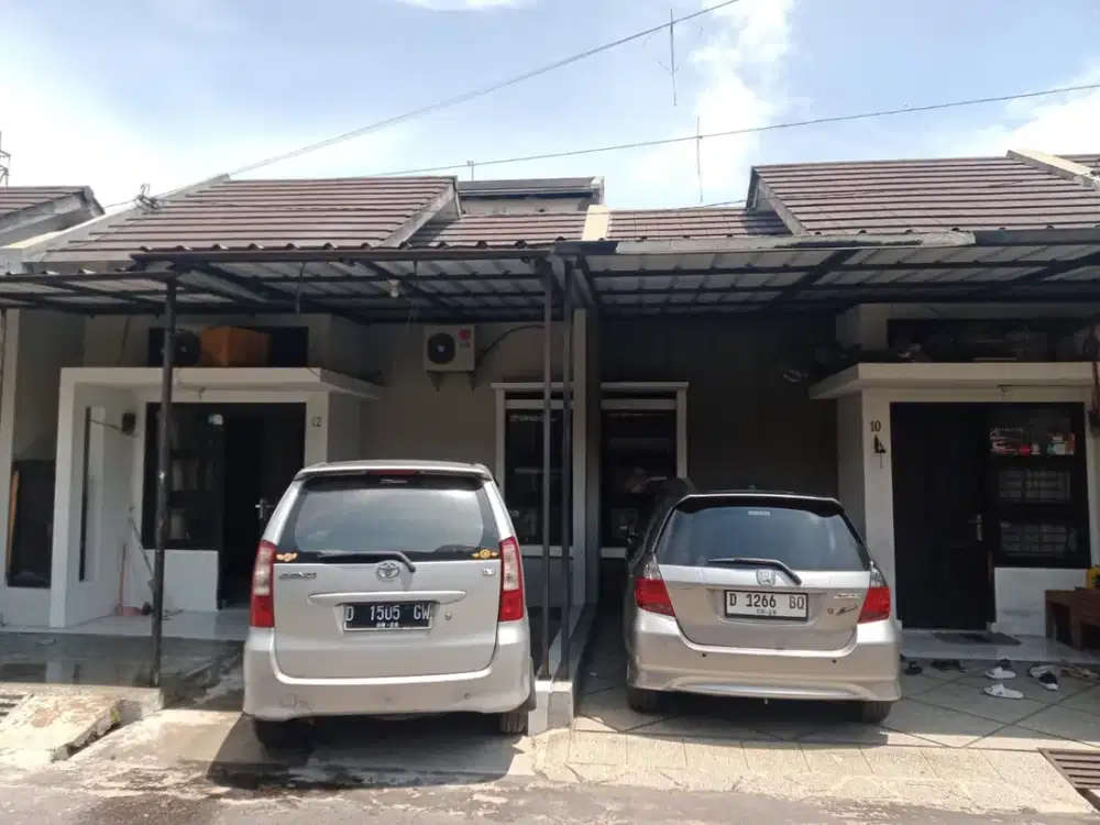 144- JUAL RUMAH DI KOPO CEMARA. SAYAP TKI, LINGKUNGAN ASRI NYAMAN AMAN, DEKAT TOL, RS UKM, SEKOLAH, DEKAT MALL, PUSAT PERTOKOAN