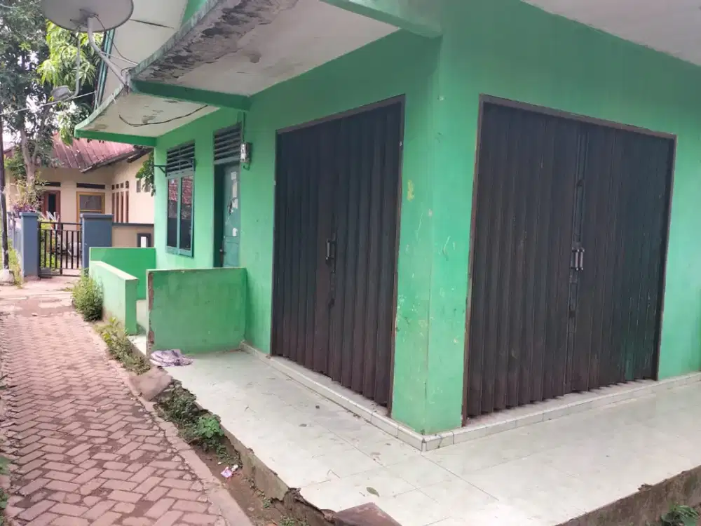 Jual Kontrakan 5 Pintu Gratis Kios nya di Kota Serang Banten