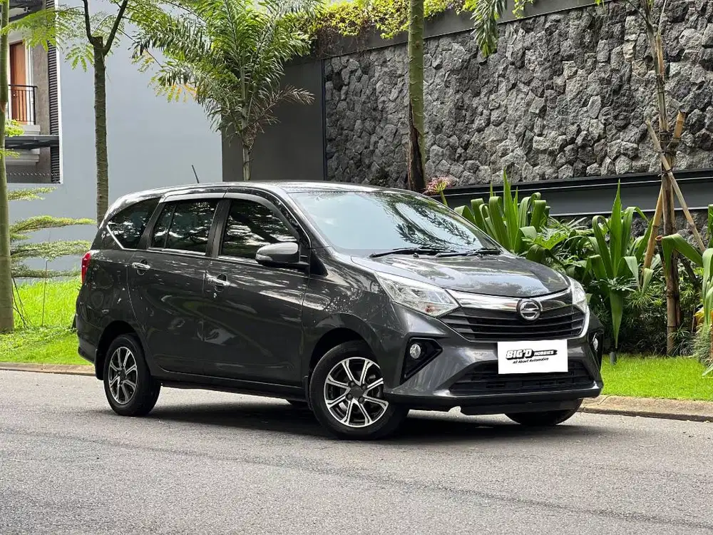 Gress Daihatsu Sigra R AT 2021 KM.40RB Seperti Baru