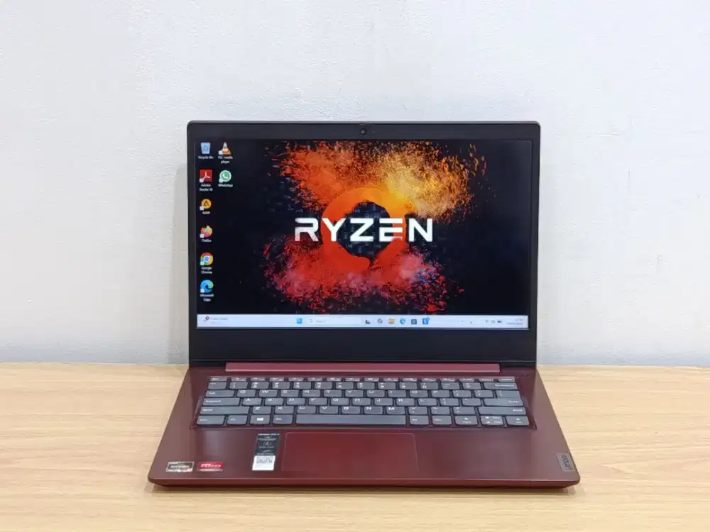 Laptop Lenovo Slim 3 AMD Ryzen 5 4500U RAM 4GB SSD 512GB