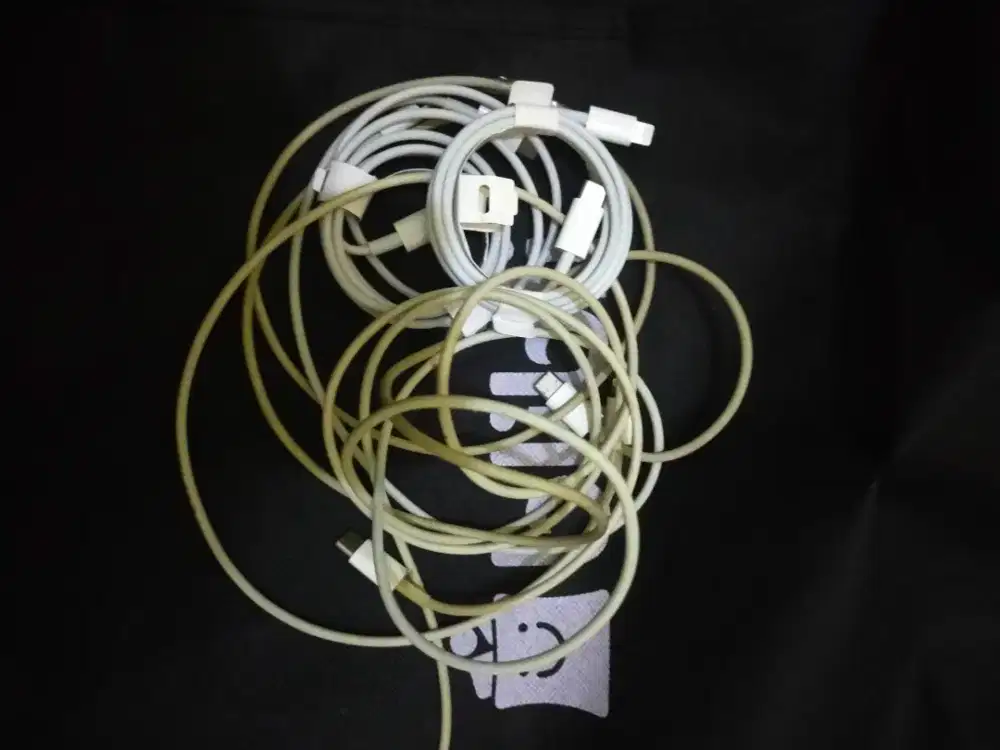 Kebel casan iPhone 7-14 no minus