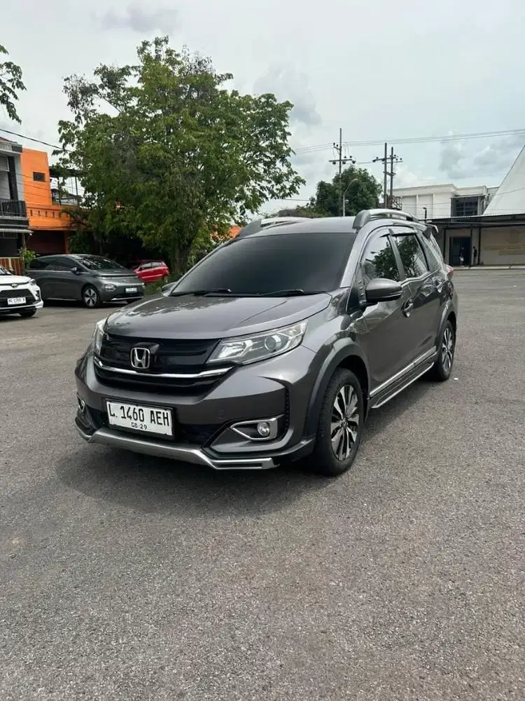 KM 40 RB # BR-V 1.5 PRESTIGE AT 2021