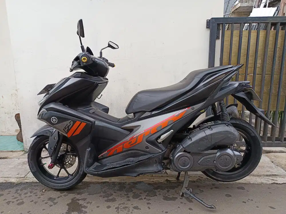 For sale aerox old 2017 lengkap bagus