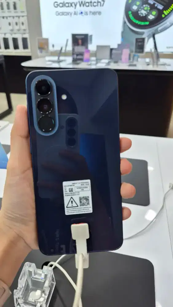 SAMSUNG A57 12/256 FREE TA25 W