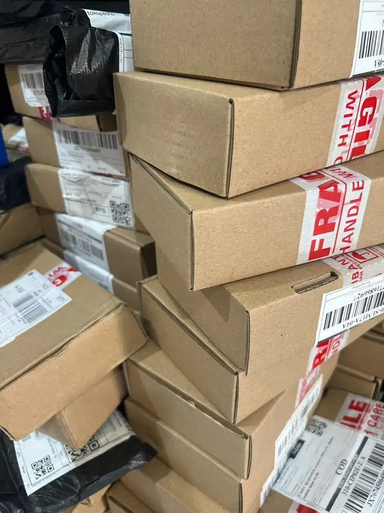 Cari lowogan kerja packing Paket Online shop