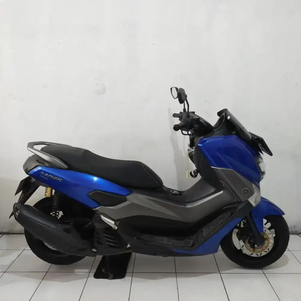 Yamaha Nmax OLD 2018 Bagus lengkap Mesin Cakep