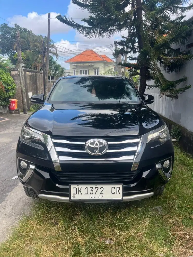 Jual mobil fortuner milik pribadi lokasi bali