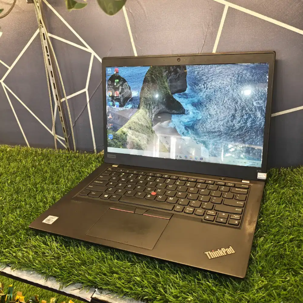 LENOVO THINKPAD CORE I5 RAM 8GB SSD 256GB SIAP PAKAI
