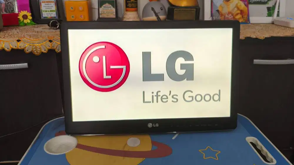 Dijual TV LCD LED LG 19 Inch