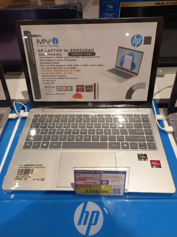 HP NOTEBOOK R5 8/512 SSD SILVER