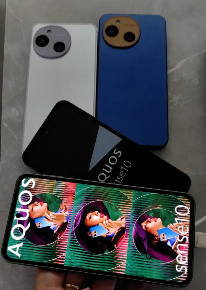 Sharp Aquos sense 10 free evocer 700rb