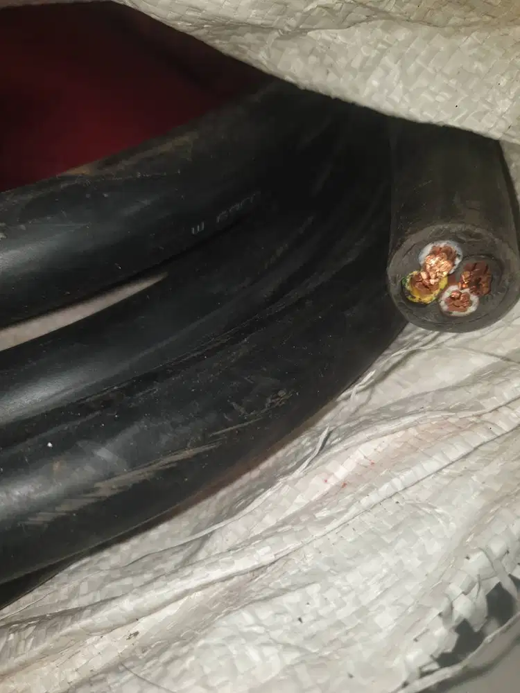 Kabel ukuran 4x16mm suprime