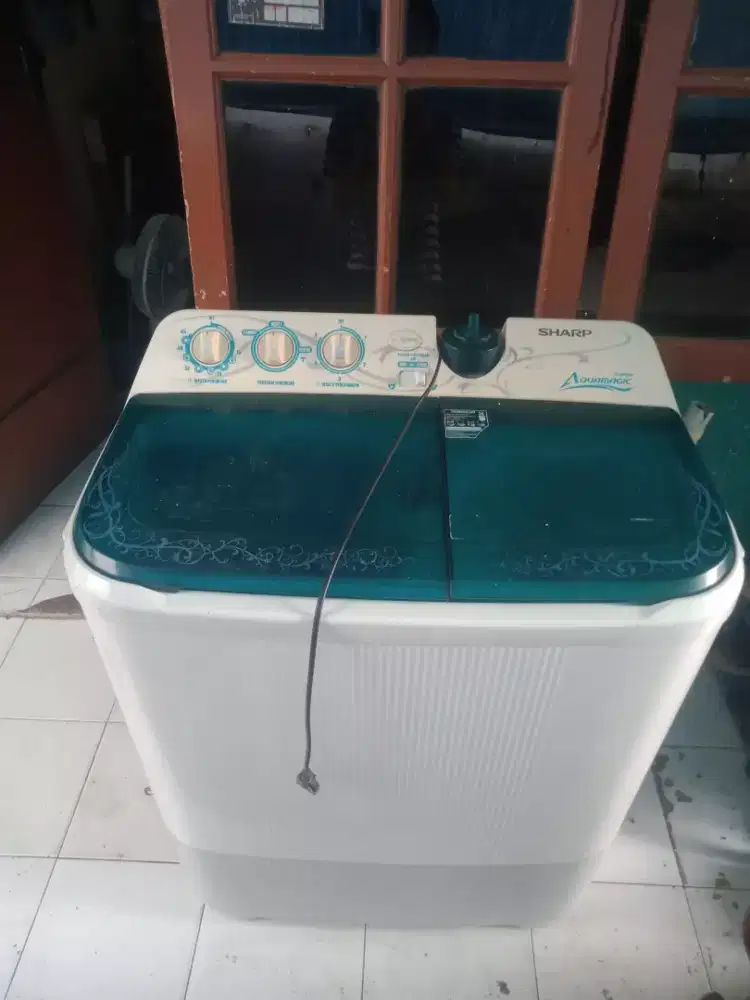 Mesin cuci 2 tabung