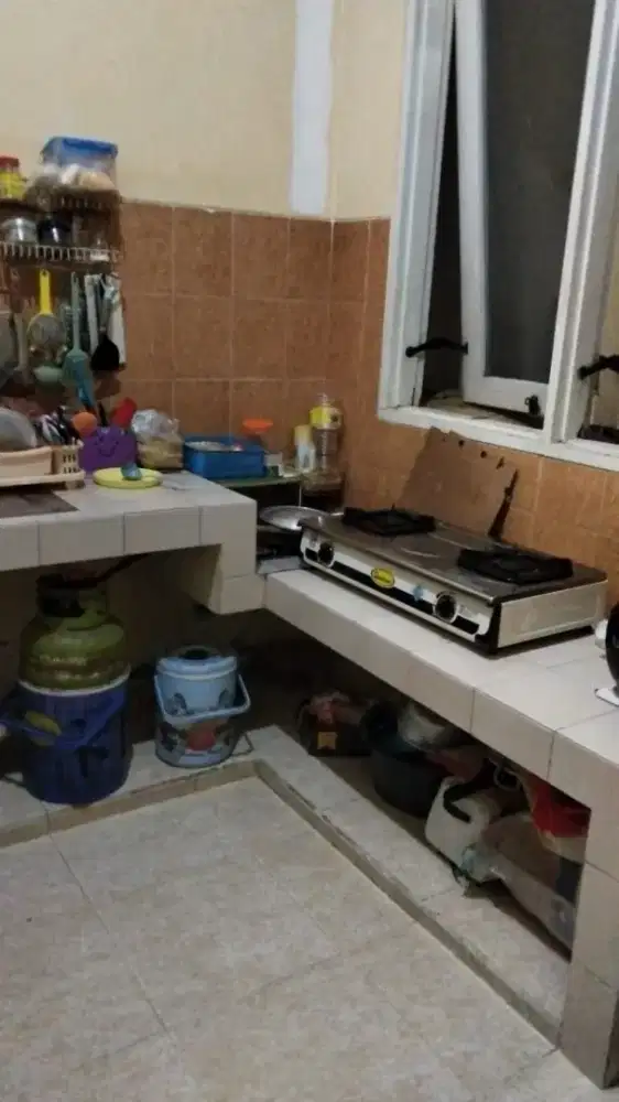 asisten rumah tangga