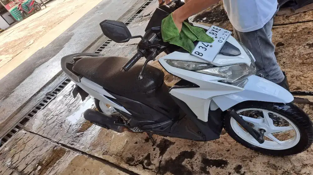 Vario 125 CBS ISS 2014 lengkap bpkb stnk pajak off