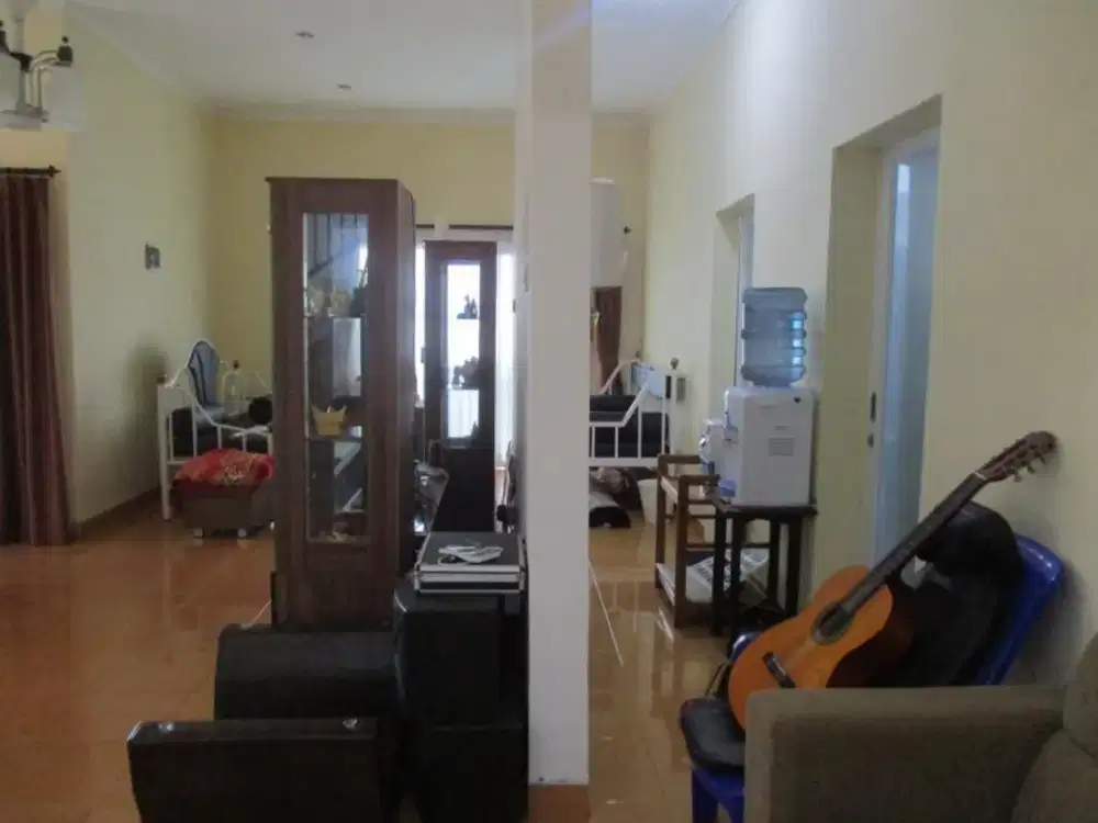 Murah!! Rumah Bagus Luas di Jatihandap, Bandung