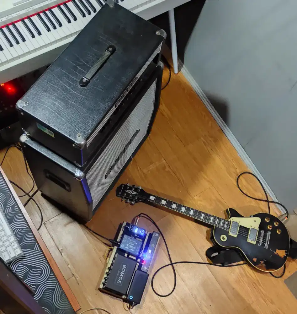 Gitar, ampli head cabinet , efek valeton gp 5