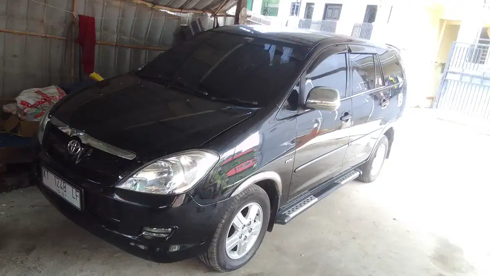 Toyota Kijang Innova 2007 Bensin