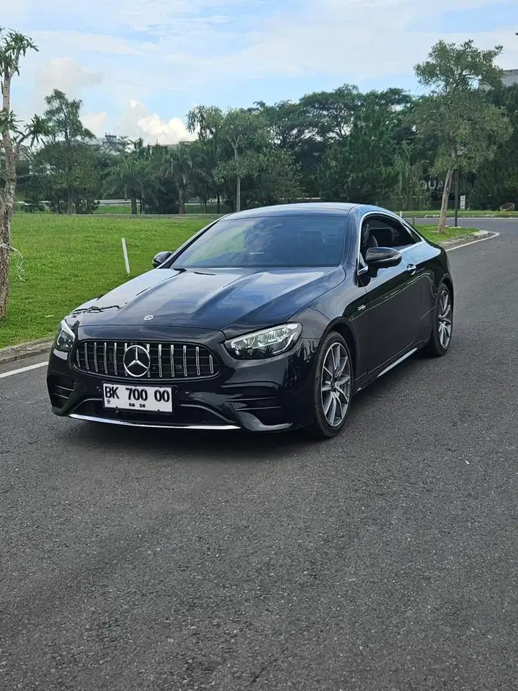 Dijual mercedes benz E300 coupe 2023