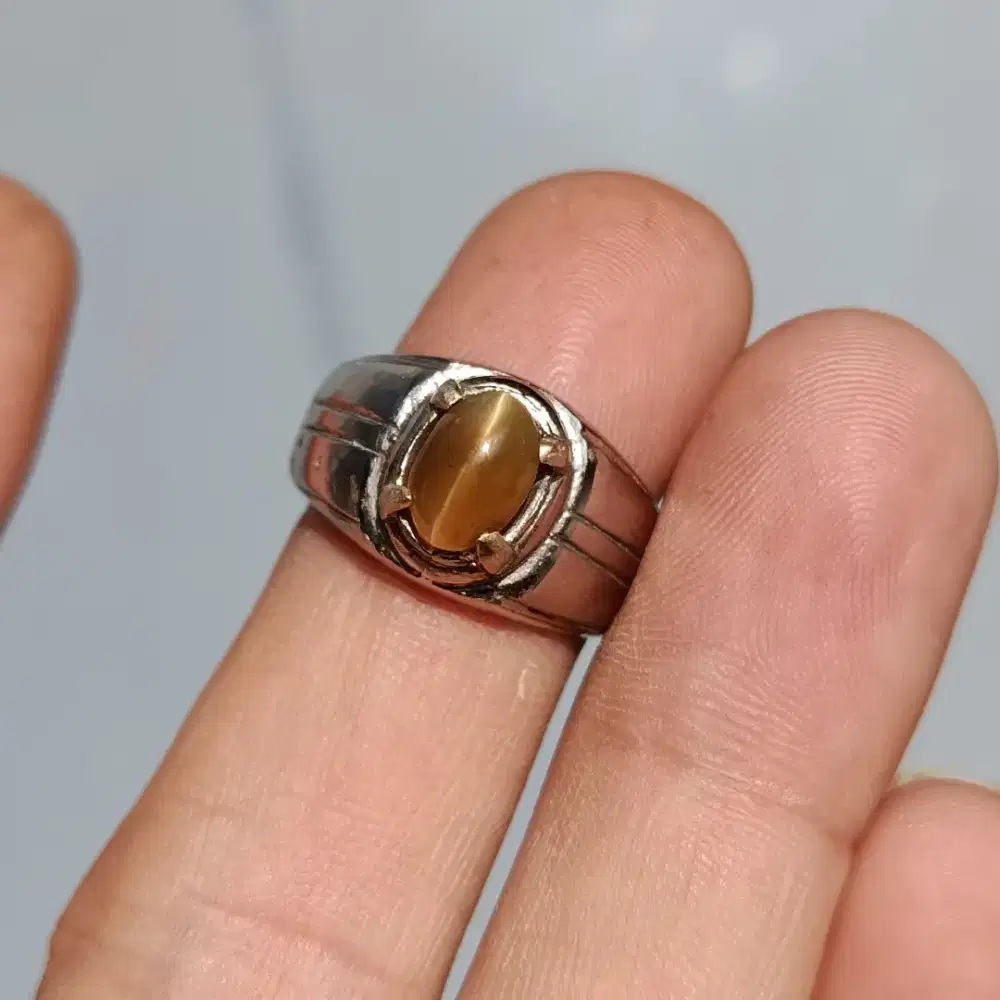 Cat Eye Sillimanite cincin simpel