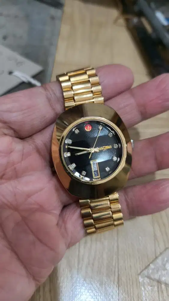 Jam Tangan Vintage Automatic Gold Scratchproof