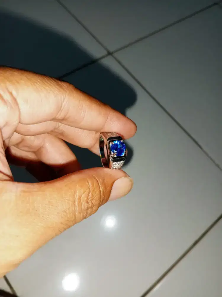 King safir blue ring monel ukuran 8