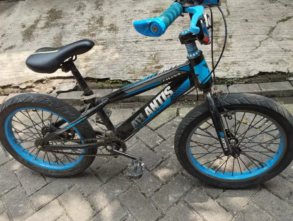 Sepeda atlantis ring 16