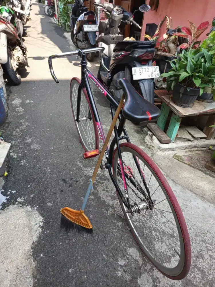 Dijual cepat sepeda Pixie Uk 18