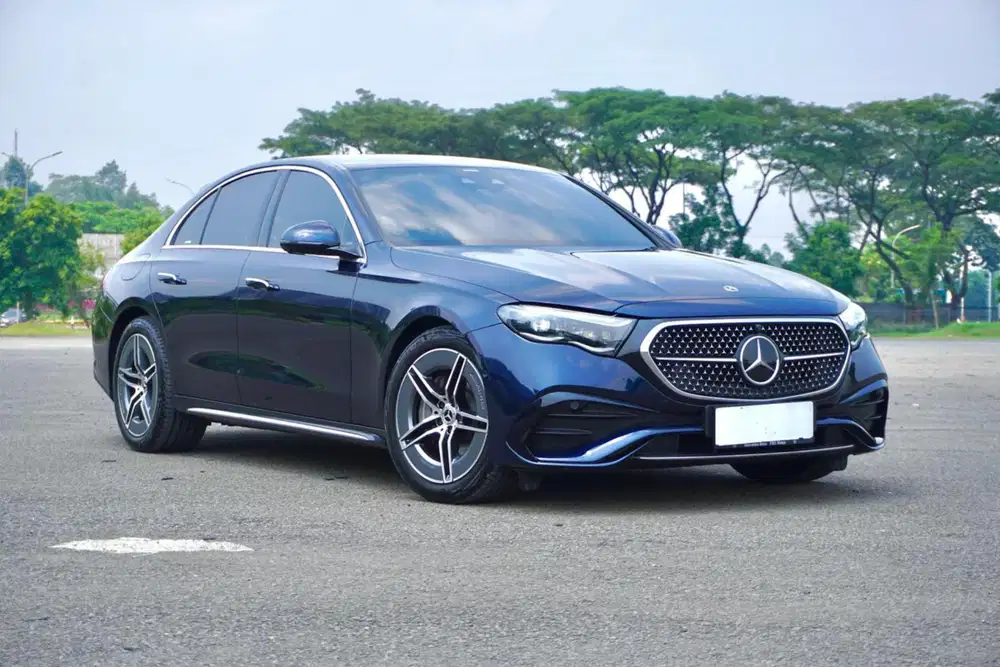 Mercedes Benz E300
W214 AMG EQ-Boost 2024 / 2026