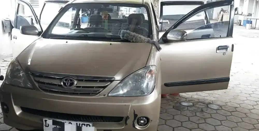 Avanza G at 1.3 matik 2010/2011 silver ac dobel antik mulus siap mudik