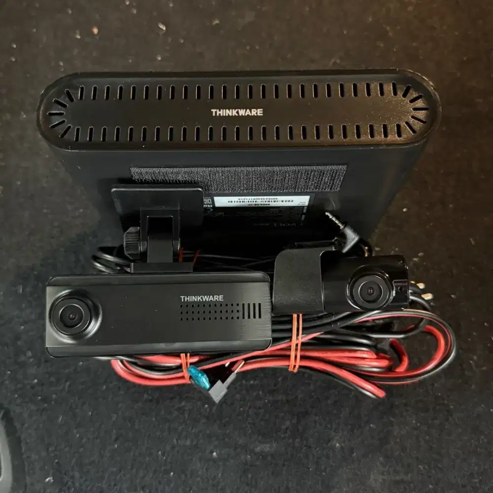 Thinkware F200 pro 2channel dashcam kamera mobil second + I-Volt mini