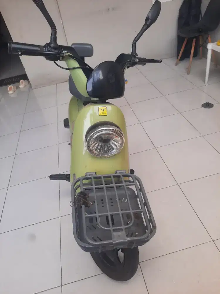 Sepeda Listrik Bekas Uwinfly