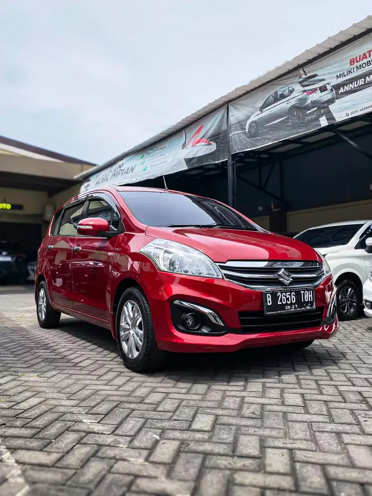 Ertiga 1.4 GX MT 2017 Merah
