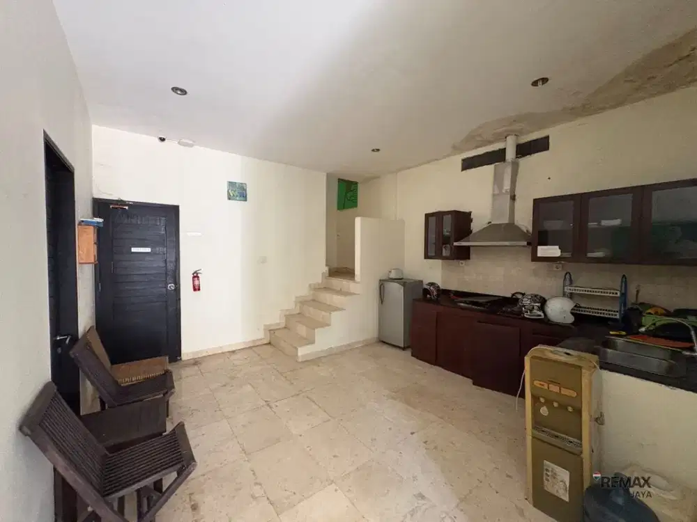 Bangunan Ex Penginapan 8 Kamar Tidur Dijual, di Jimbaran