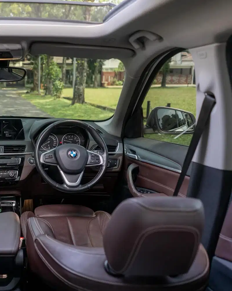 TERMURAH !! BMW X1 2017