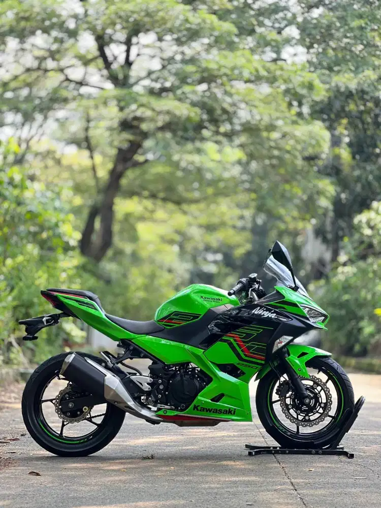 KAWASAKI NEW NINJA 250 FI ABS KRT KEYLESS 2024 KM 5K TAX ON LIKE NEW