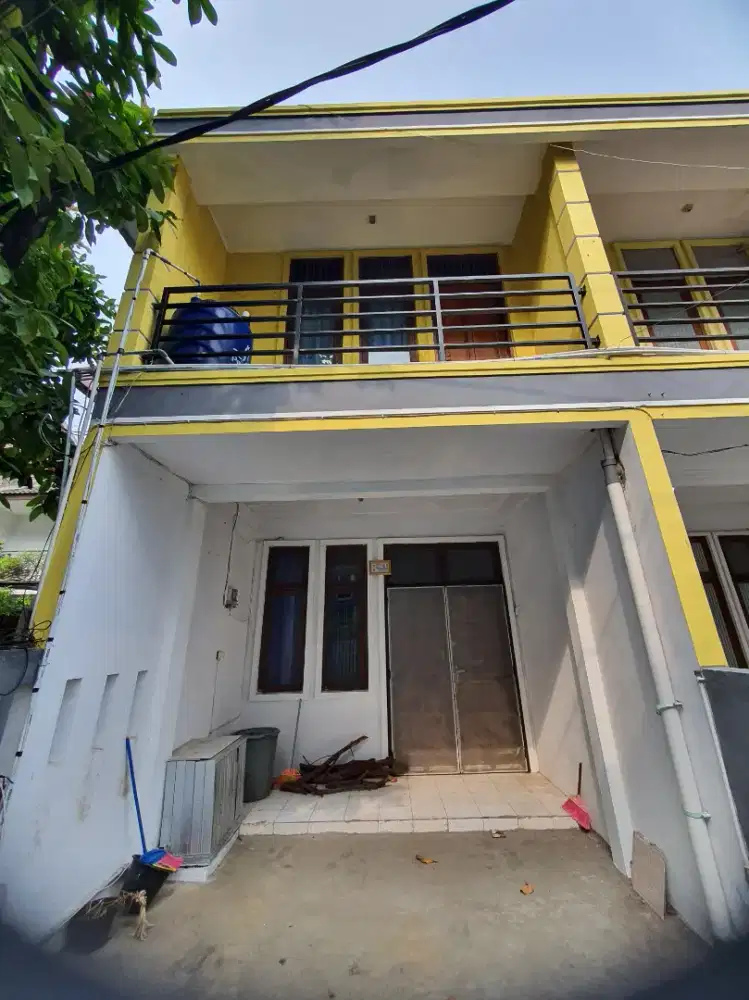 Dikontrakan Rumah 2 Lantai