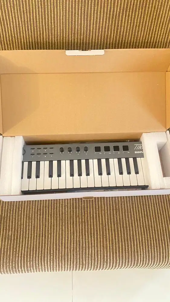 Keyboard midi controller midiplus tiny+