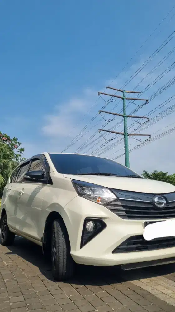 Kualitas Top, Harga Murah | Daihatsu Sigra 1.2 R Deluxe AT 2023