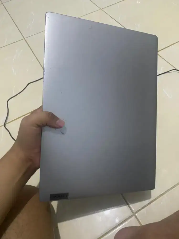 Lenovo Ideapad 3 (Ram 4/256 SSD)