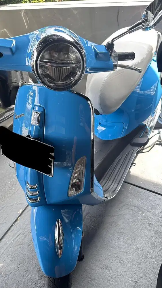 Vespa Primavera 150 i-Get ABS 50th Anniversary 2018