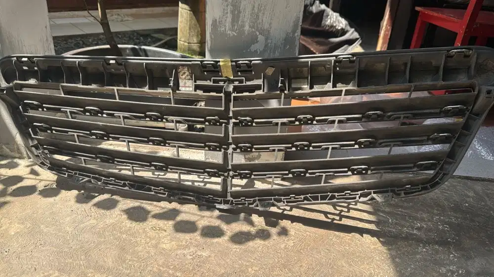 grill mercy e200 like new