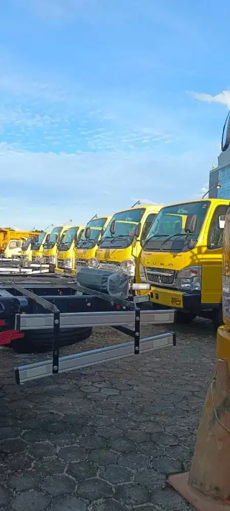 Mitsubishi fuso riau