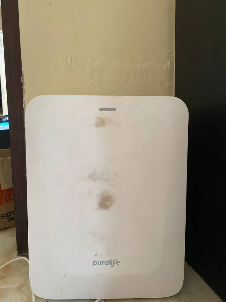 Air Purifier / Air Purifyer