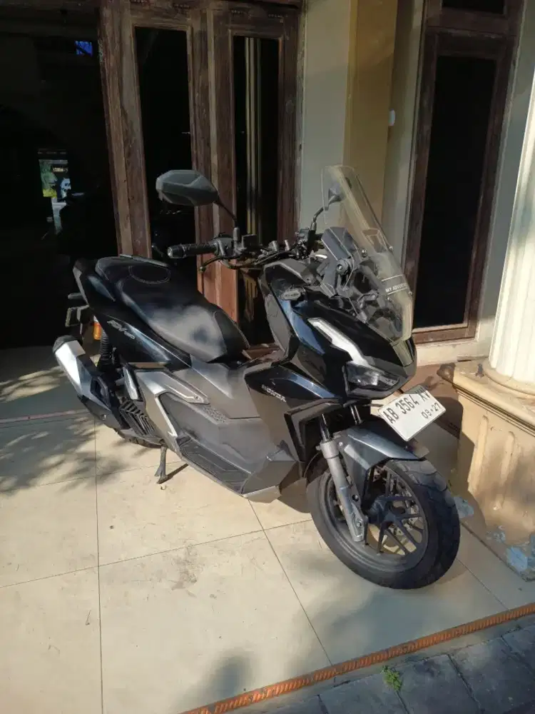 Adv 160 cbs hitam low km 4ribuan 2024 gbm