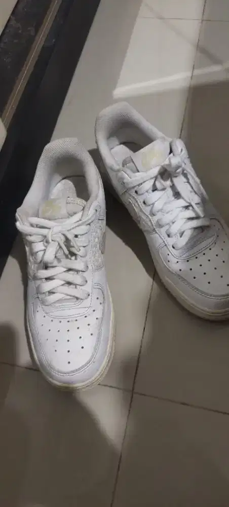 PRELOVE!! ORIGINAL (Women) Nike Air Force 1 '07 SE 'Flower Swoosh'