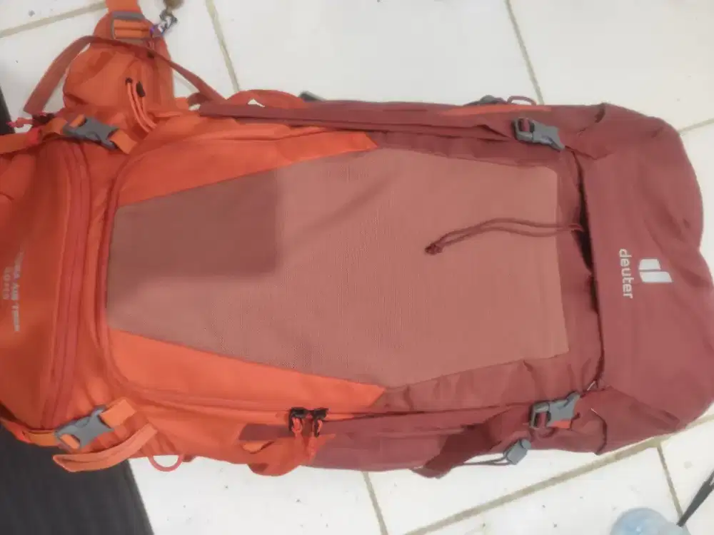 Carrier Deuter Air Trek 60+10L