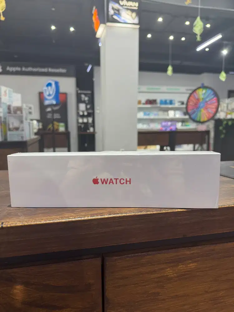 apple watch s6 warna red
