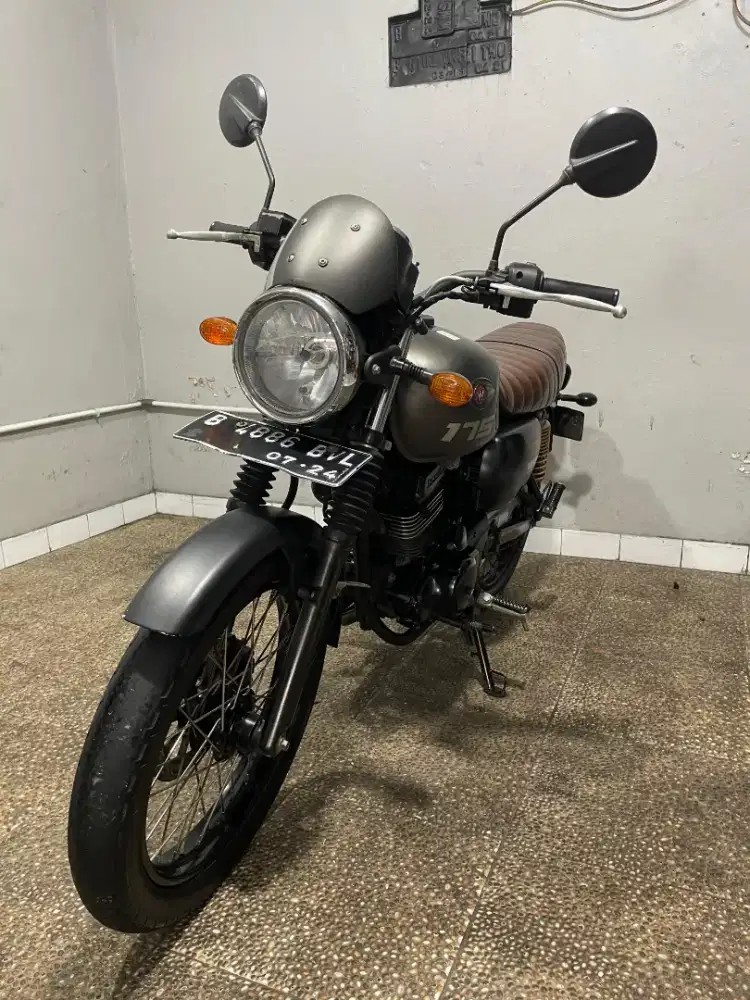 KAWASAKI W175 2019
